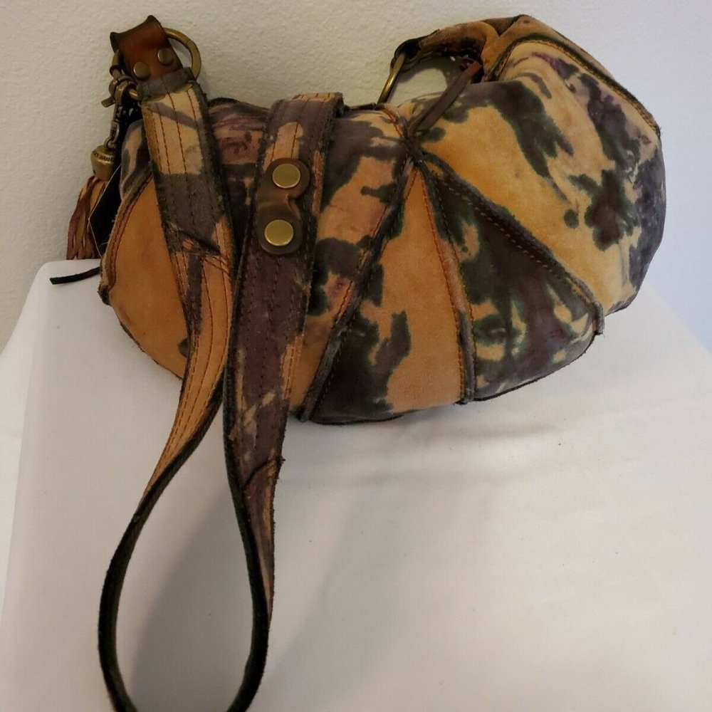 ******** SOLD ************ - Picture 2 of 12